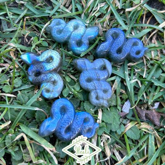 Flashy Labradorite Mini Snake TOP QUALITY - Blue