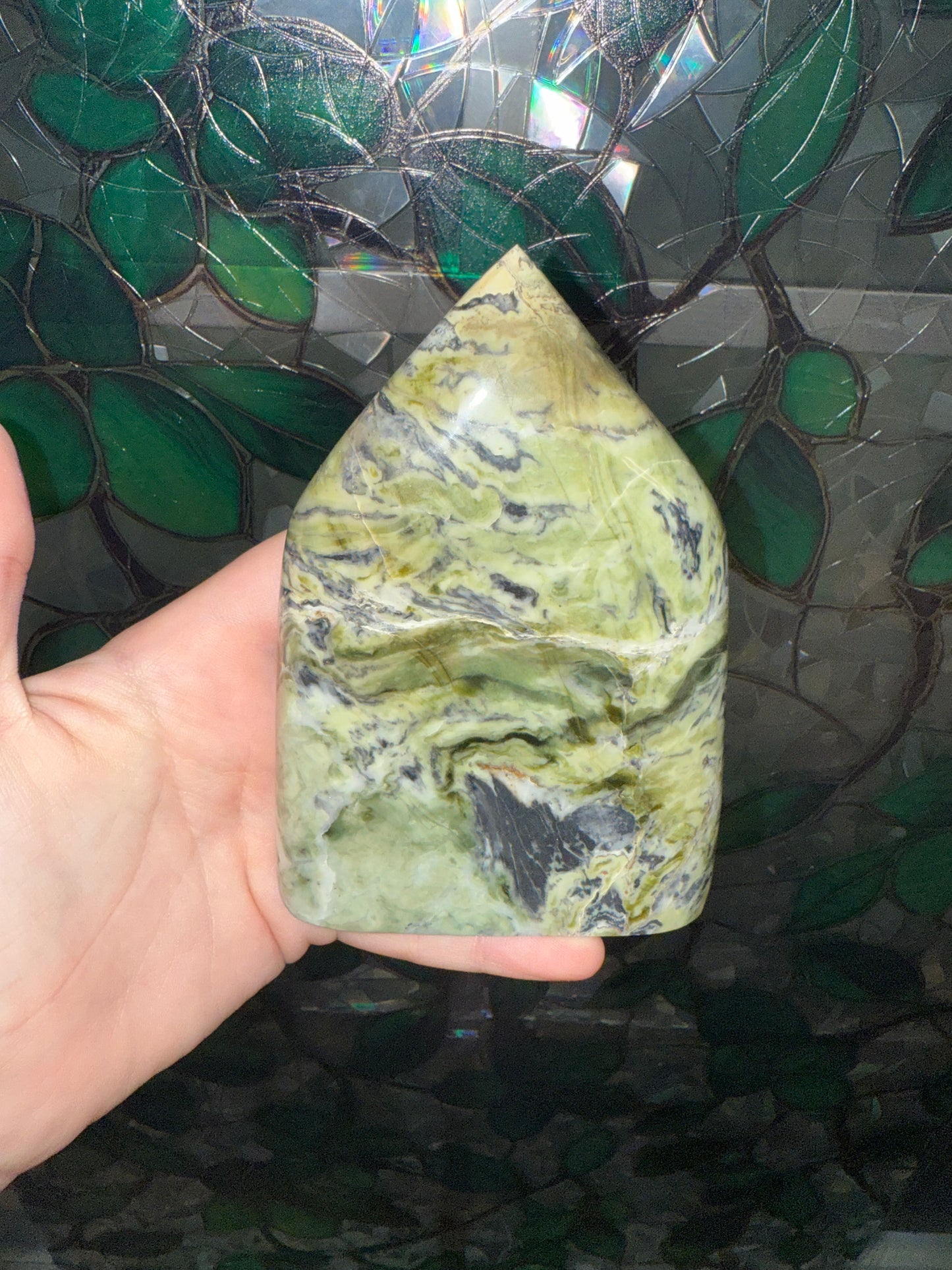 Serpentine flame
