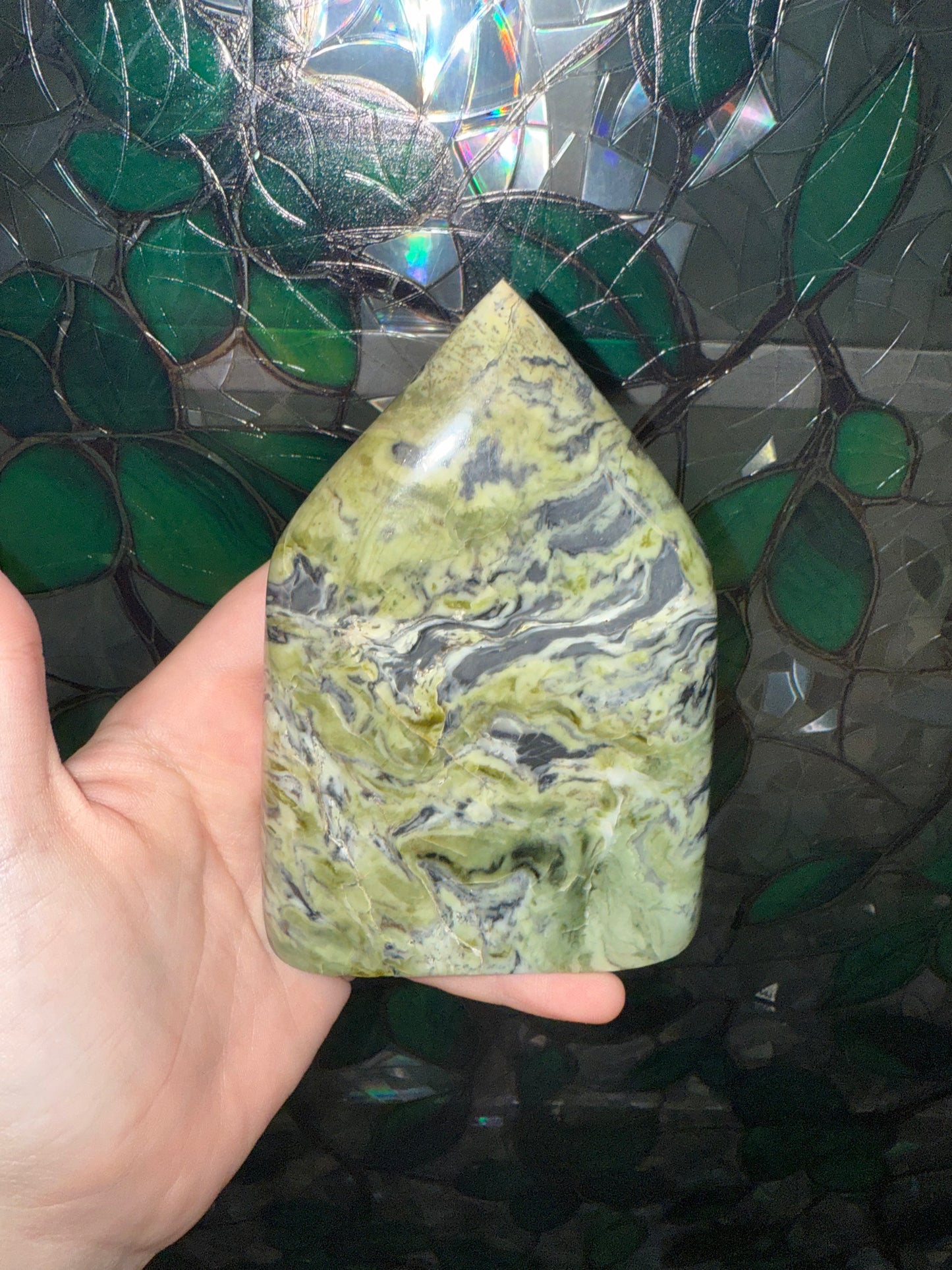 Serpentine flame