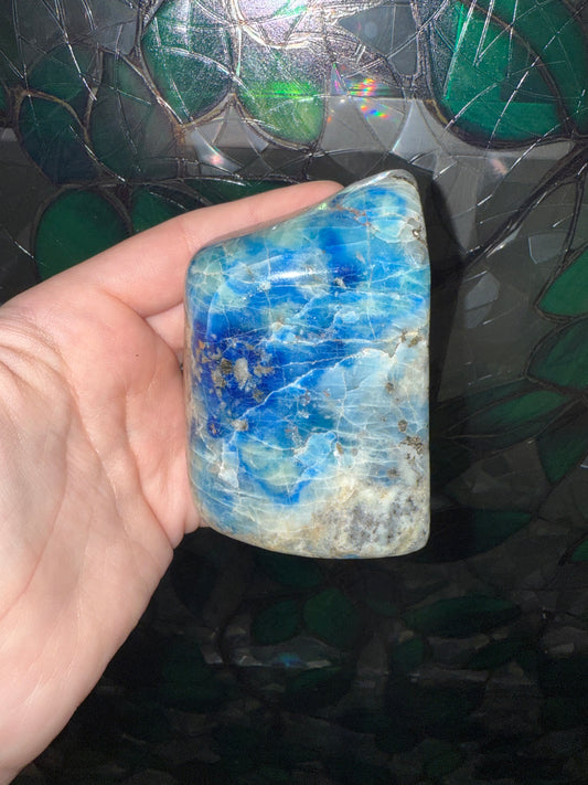 Sodalite freeform